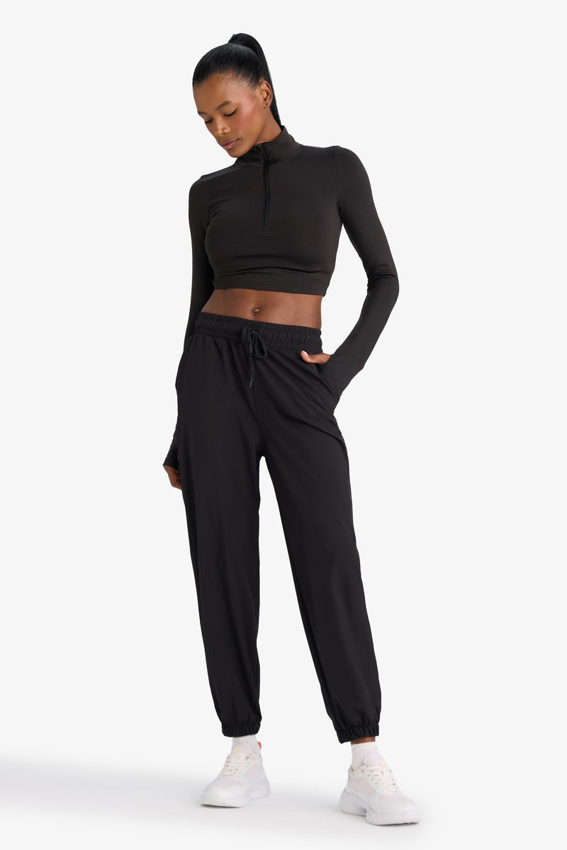DeFacto Black Woman DeFactoFit Standard Fit Woven Jogger Sweatpants Casual - Image 3